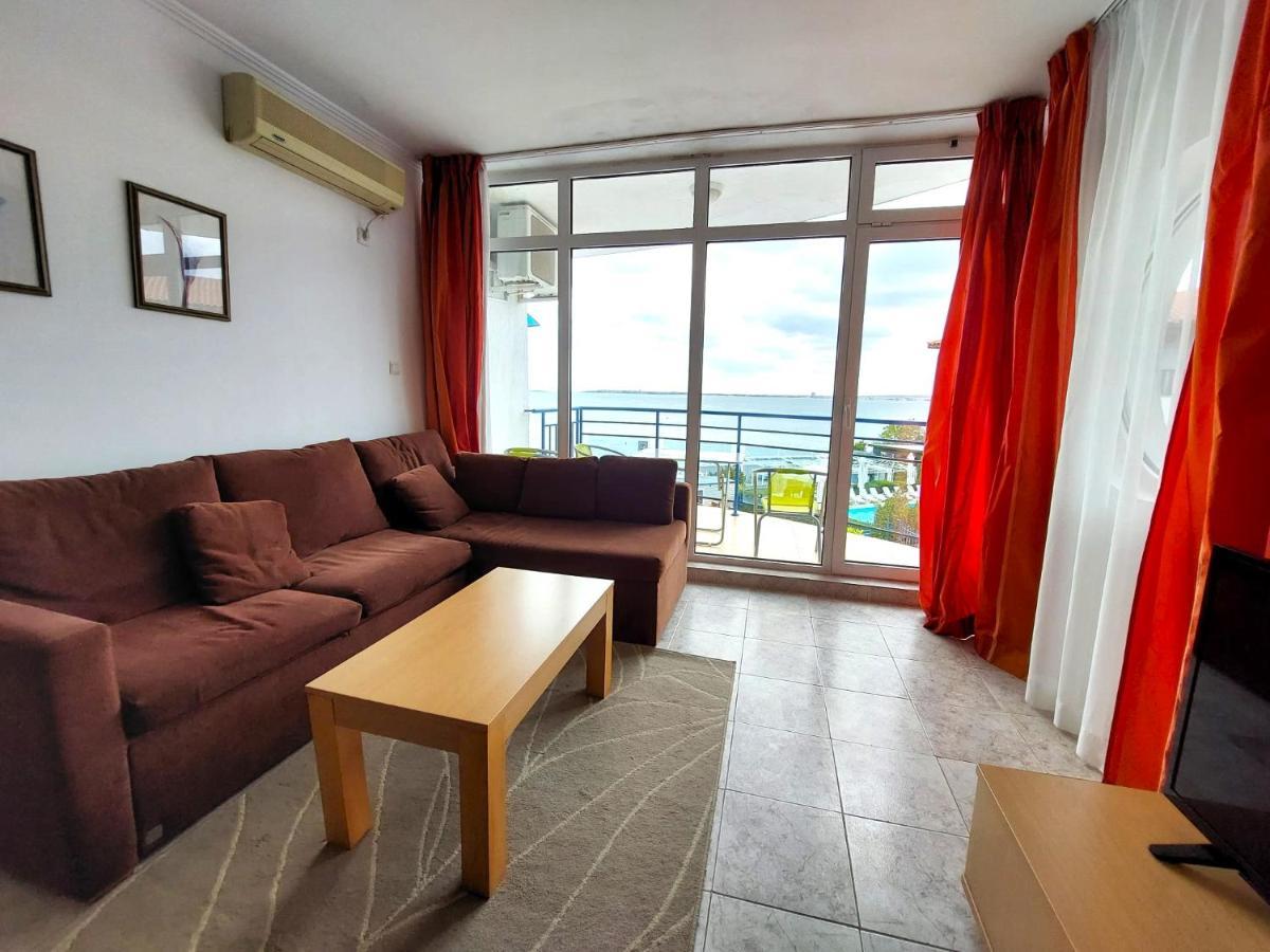 Vega Village Ap B39 Sveti Vlas Exteriör bild