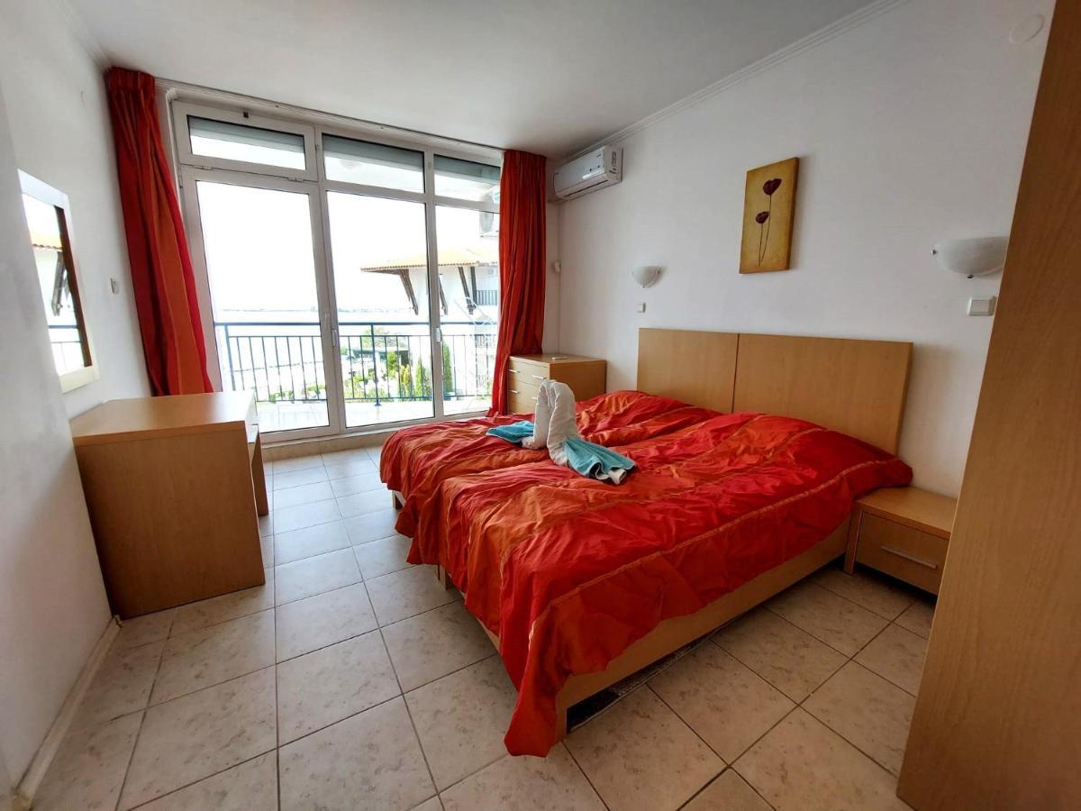 Vega Village Ap B39 Sveti Vlas Exteriör bild