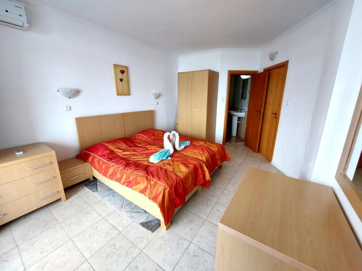 Vega Village Ap B39 Sveti Vlas Exteriör bild