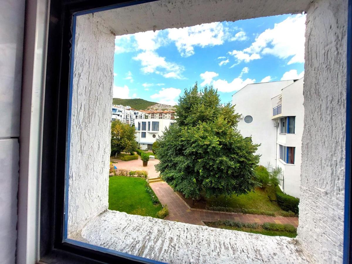 Vega Village Ap B39 Sveti Vlas Exteriör bild