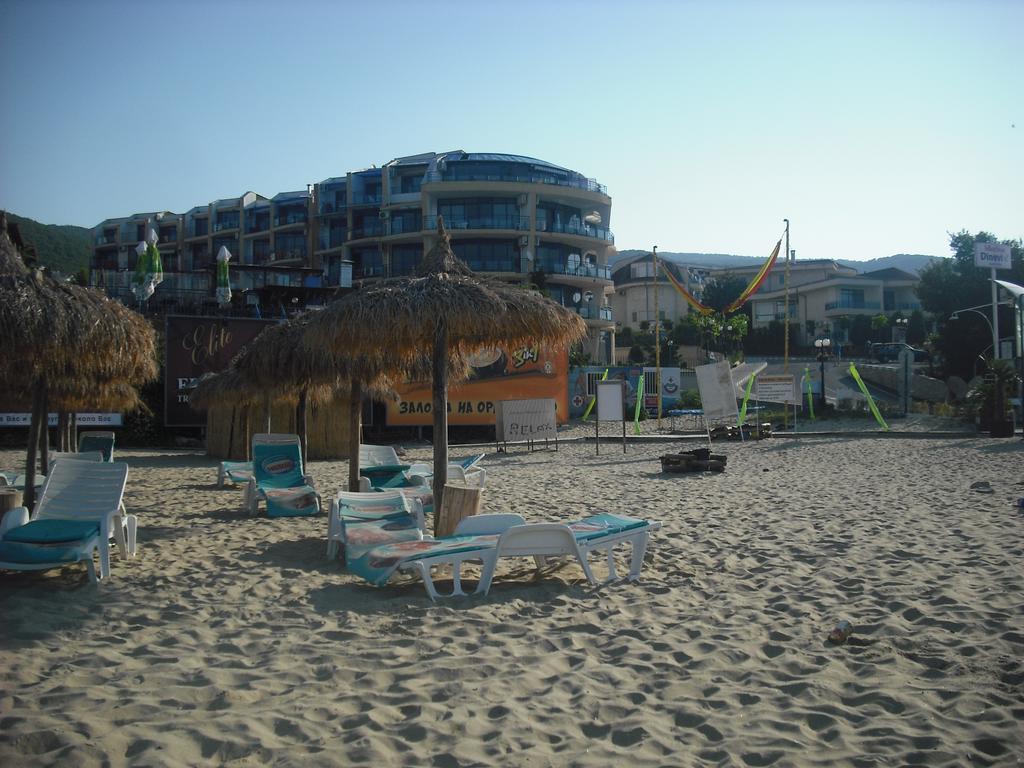 Vega Village Ap B39 Sveti Vlas Exteriör bild